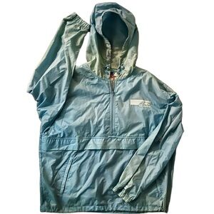 Vintage Champion windbreaker Size L in Light Blue